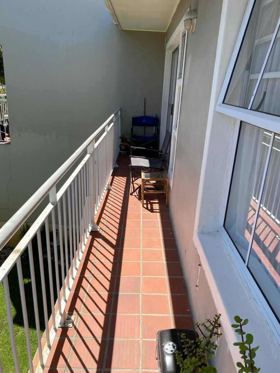 2 Bedroom Property for Sale in West Beach Western Cape